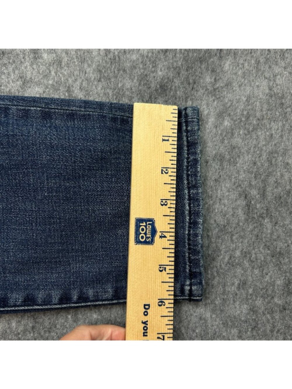 Chico's So Slimming Girlfriend Slim Leg Ankle Jeans Women's Size 0.5 / 6 Denim - Picture 9 of 10